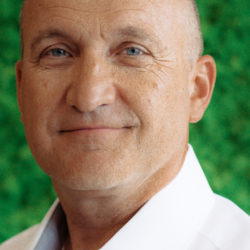 Thomas Hausch
