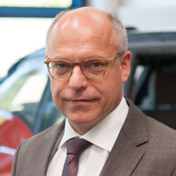 Dr. Christoph Lauterwasser